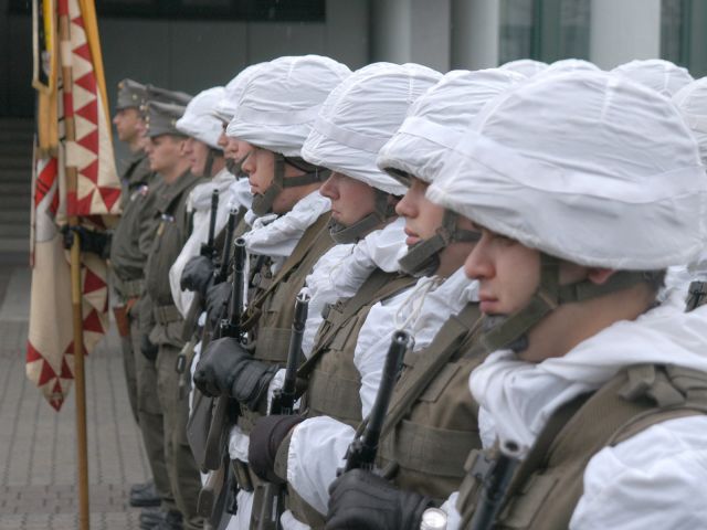 Bildgröße auf die Monitorauflösung (640x480 px) optimiert