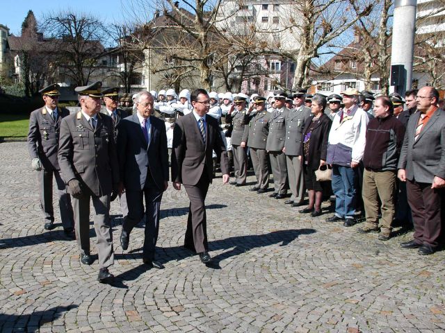 Bildgröße auf die Monitorauflösung (640x480 px) optimiert
