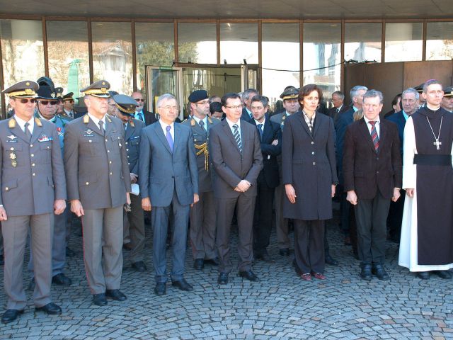 Bildgröße auf die Monitorauflösung (640x480 px) optimiert