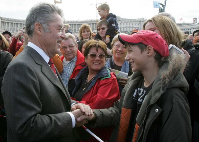 Bildgröße auf die Monitorauflösung (640x480 px) optimiert