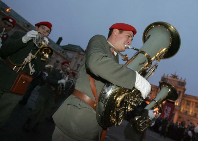 Bildgröße auf die Monitorauflösung (640x480 px) optimiert