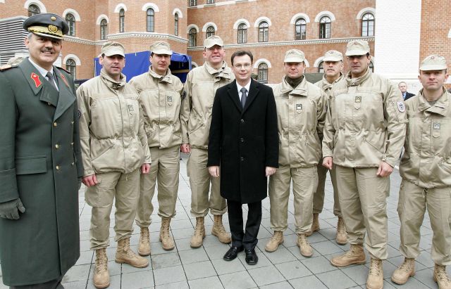 Bildgr&ouml;&szlig;e auf die Monitoraufl&ouml;sung (640x480 px) optimiert