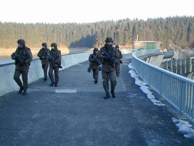Bildgröße auf die Monitorauflösung (640x480 px) optimiert