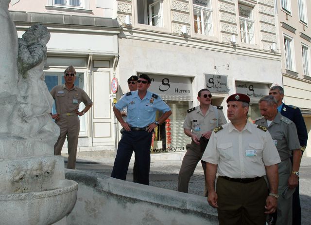 Bildgröße auf die Monitorauflösung (640x480 px) optimiert