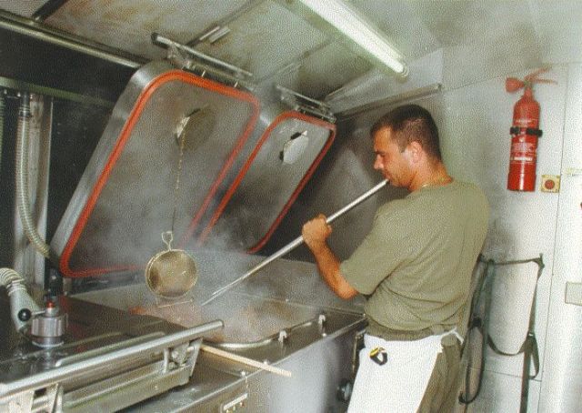 Bildgr&ouml;&szlig;e auf die Monitoraufl&ouml;sung (640x480 px) optimiert