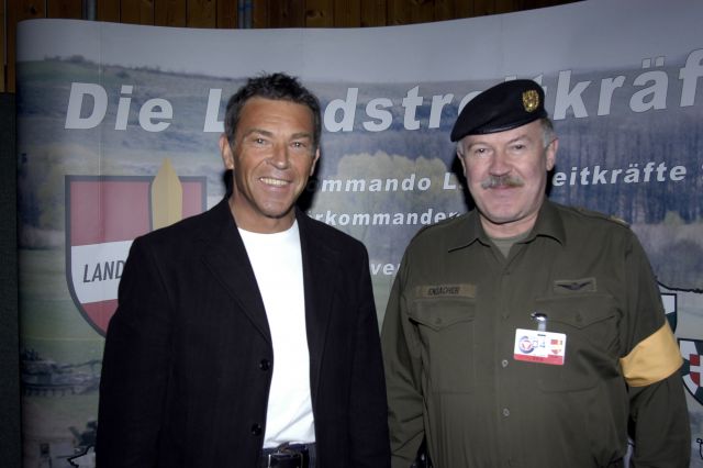 Bildgröße auf die Monitorauflösung (640x480 px) optimiert