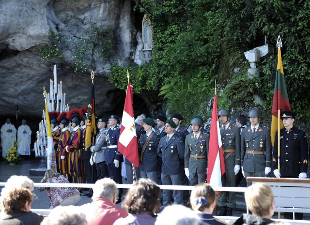 Bildgröße auf die Monitorauflösung (640x480 px) optimiert