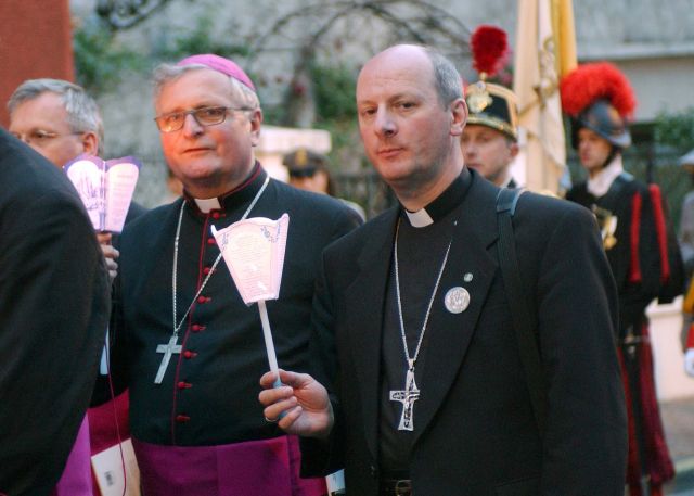 Bildgröße auf die Monitorauflösung (640x480 px) optimiert