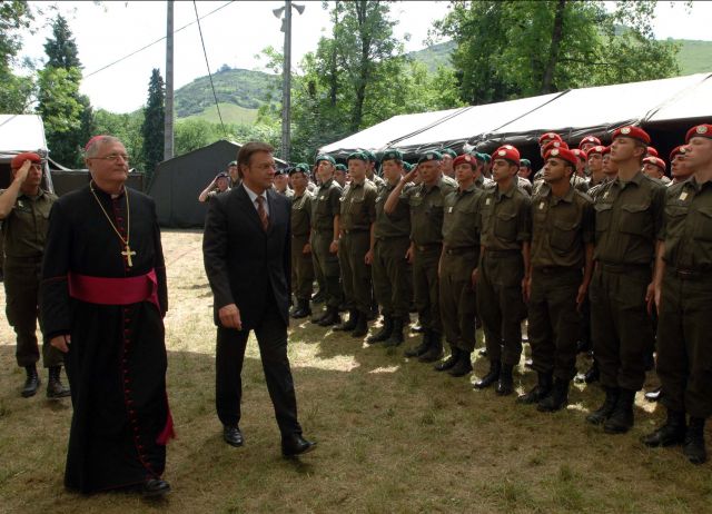 Bildgröße auf die Monitorauflösung (640x480 px) optimiert