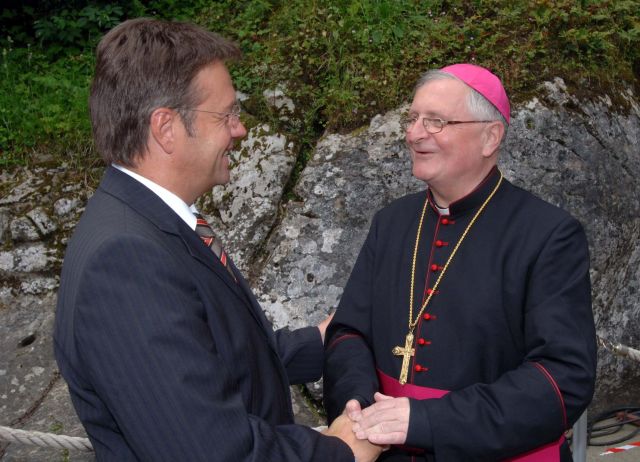 Bildgröße auf die Monitorauflösung (640x480 px) optimiert