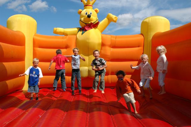 Bildgr&ouml;&szlig;e auf die Monitoraufl&ouml;sung (640x480 px) optimiert