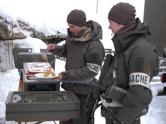 Bildgröße auf die Monitorauflösung (640x480 px) optimiert