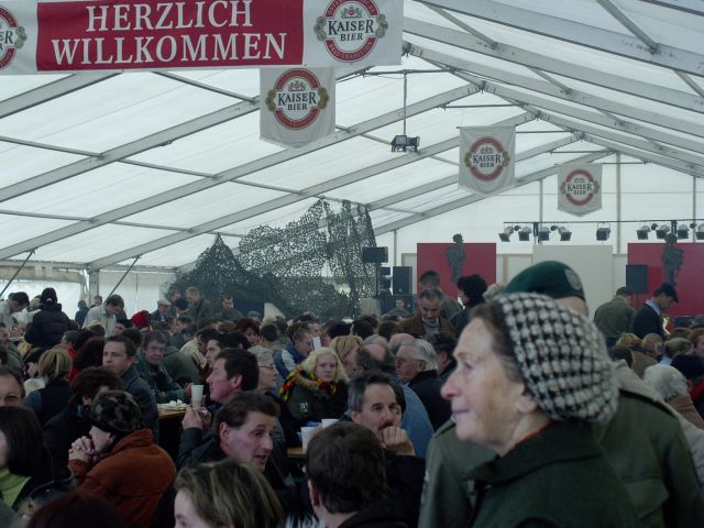 Bildgröße auf die Monitorauflösung (640x480 px) optimiert