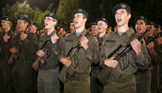 Bildgröße auf die Monitorauflösung (640x480 px) optimiert