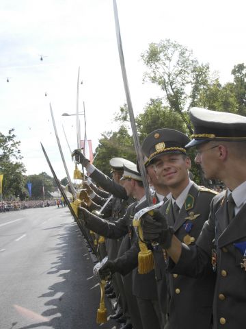 Bildgröße auf die Monitorauflösung (640x480 px) optimiert