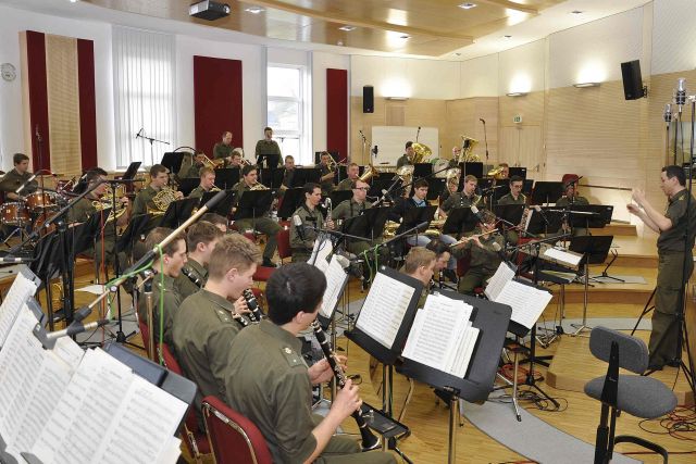 Bildgr&ouml;&szlig;e auf die Monitoraufl&ouml;sung (640x480 px) optimiert