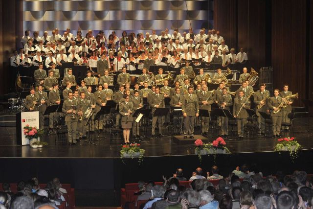 Bildgröße auf die Monitorauflösung (640x480 px) optimiert