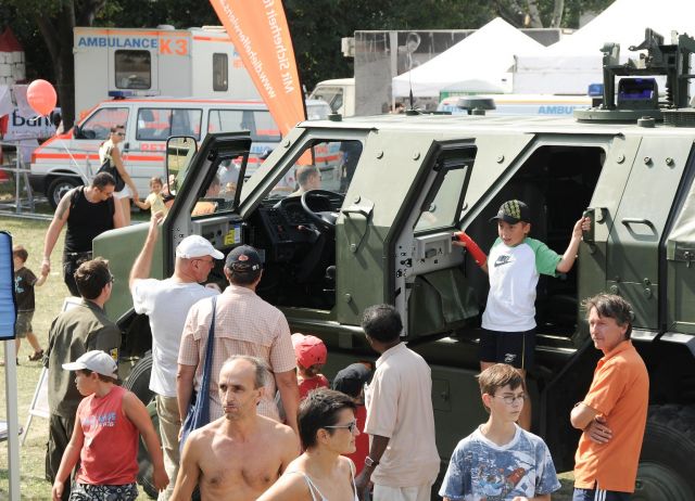 Bildgröße auf die Monitorauflösung (640x480 px) optimiert