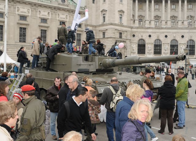 Bildgröße auf die Monitorauflösung (640x480 px) optimiert