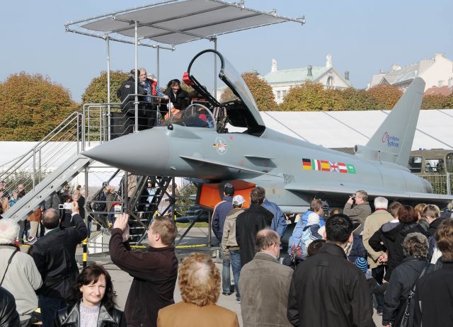 Bildgröße auf die Monitorauflösung (640x480 px) optimiert