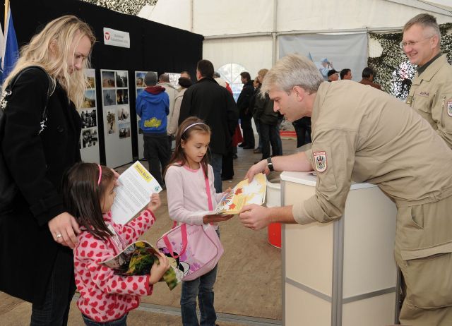 Bildgröße auf die Monitorauflösung (640x480 px) optimiert