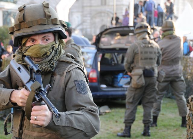 Bildgröße auf die Monitorauflösung (640x480 px) optimiert