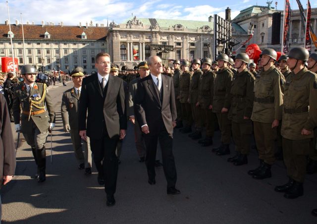 Bildgröße auf die Monitorauflösung (640x480 px) optimiert