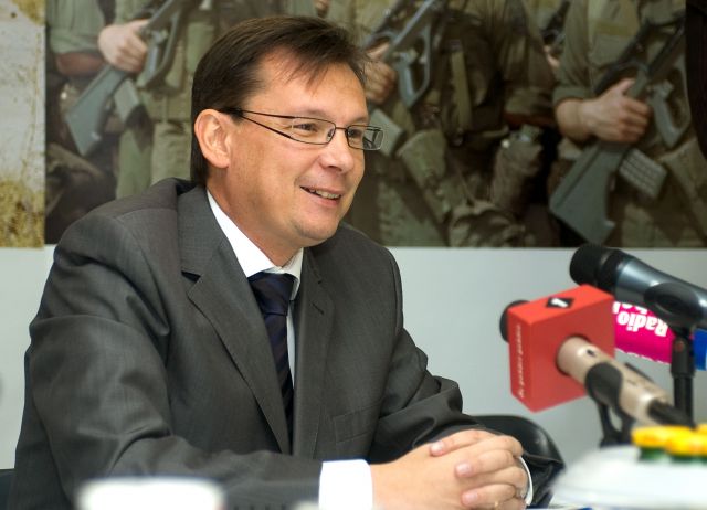 Bildgröße auf die Monitorauflösung (640x480 px) optimiert