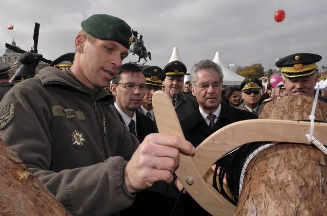 Bildgröße auf die Monitorauflösung (640x480 px) optimiert