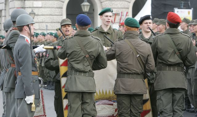 Bildgröße auf die Monitorauflösung (640x480 px) optimiert