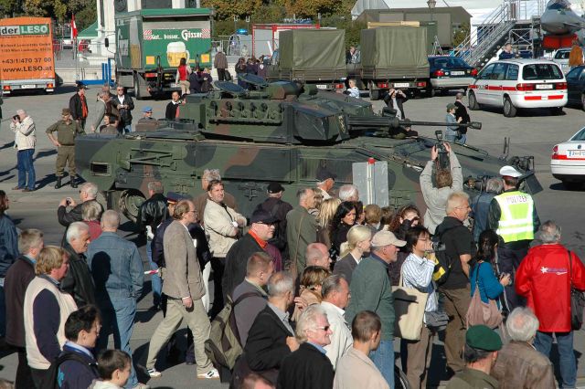 Bildgröße auf die Monitorauflösung (640x480 px) optimiert