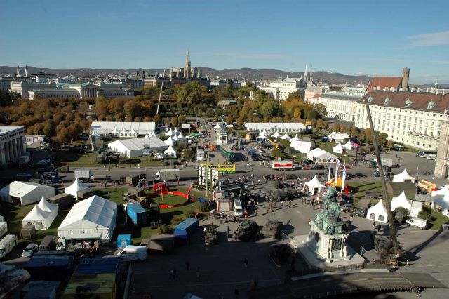 Bildgröße auf die Monitorauflösung (640x480 px) optimiert