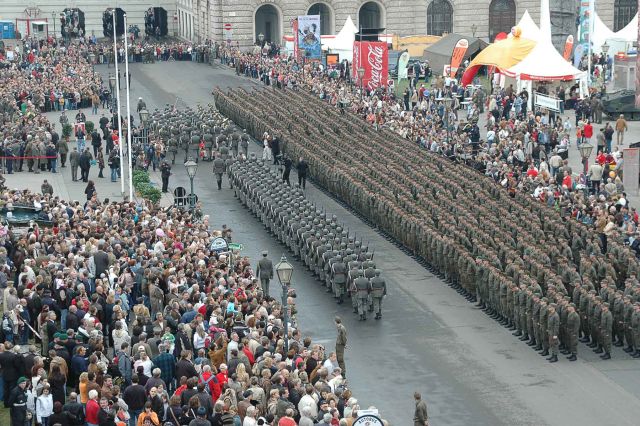 Bildgr&ouml;&szlig;e auf die Monitoraufl&ouml;sung (640x480 px) optimiert