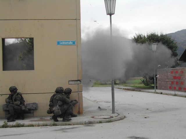 Bildgröße auf die Monitorauflösung (640x480 px) optimiert