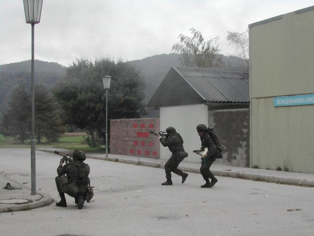 Bildgröße auf die Monitorauflösung (640x480 px) optimiert