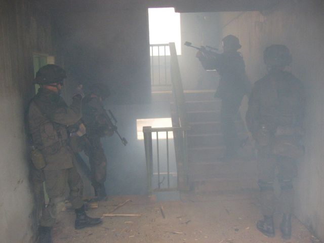 Bildgröße auf die Monitorauflösung (640x480 px) optimiert