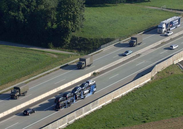 Bildgröße auf die Monitorauflösung (640x480 px) optimiert