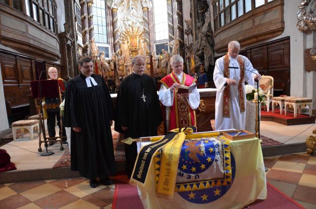 Bildgröße auf die Monitorauflösung (640x480 px) optimiert