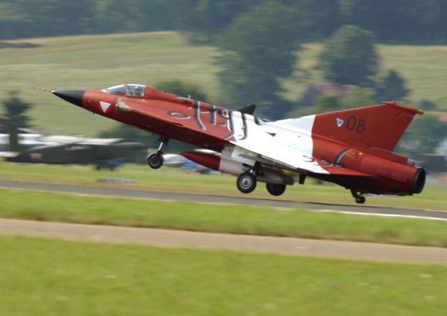 Bildname: ostarrichi_draken_001.jpg, momentane Bildgröße: 640x452 px Bildgröße auf die Monitorauflösung (640x480 px) optimiert