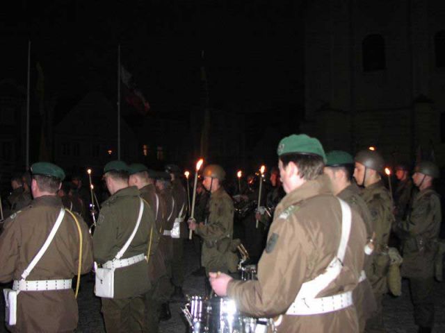 Bildgröße auf die Monitorauflösung (640x480 px) optimiert