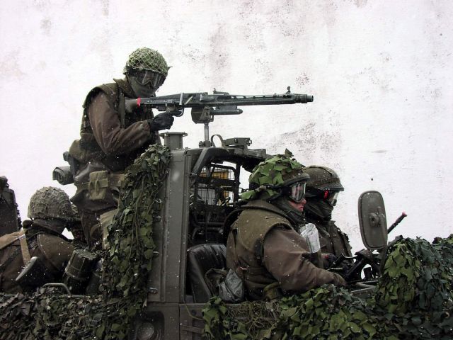 Bildgröße auf die Monitorauflösung (640x480 px) optimiert