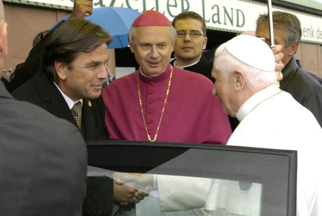 Bildgröße auf die Monitorauflösung (640x480 px) optimiert