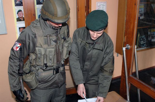 Bildgröße auf die Monitorauflösung (640x480 px) optimiert