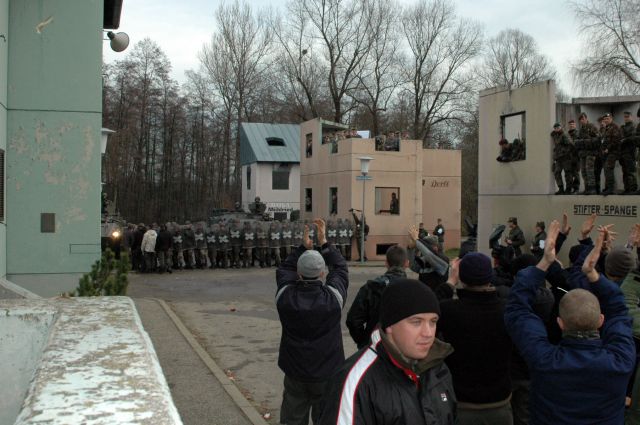 Bildgr&ouml;&szlig;e auf die Monitoraufl&ouml;sung (640x480 px) optimiert