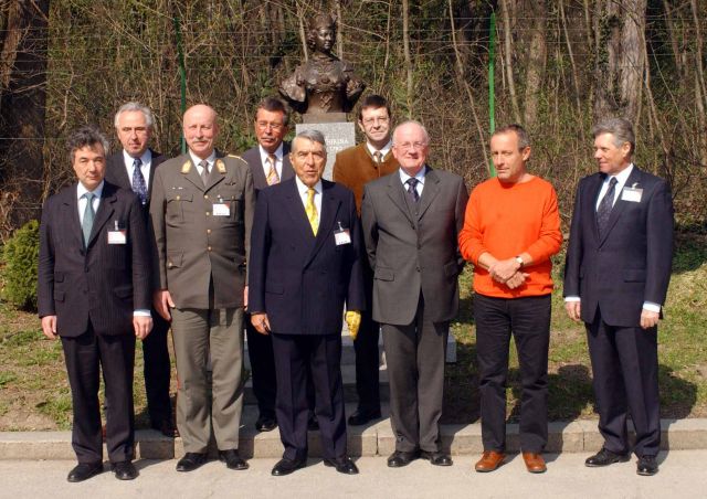 Bildgröße auf die Monitorauflösung (640x480 px) optimiert