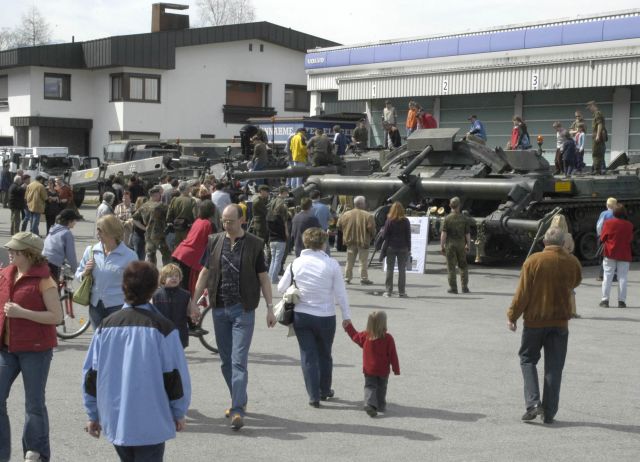 Bildgr&ouml;&szlig;e auf die Monitoraufl&ouml;sung (640x480 px) optimiert