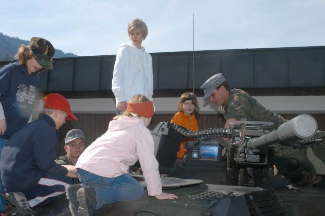 Bildgr&ouml;&szlig;e auf die Monitoraufl&ouml;sung (640x480 px) optimiert