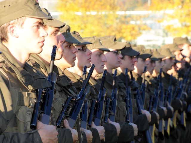 Bildgröße auf die Monitorauflösung (640x480 px) optimiert