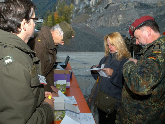 Bildgröße auf die Monitorauflösung (640x480 px) optimiert