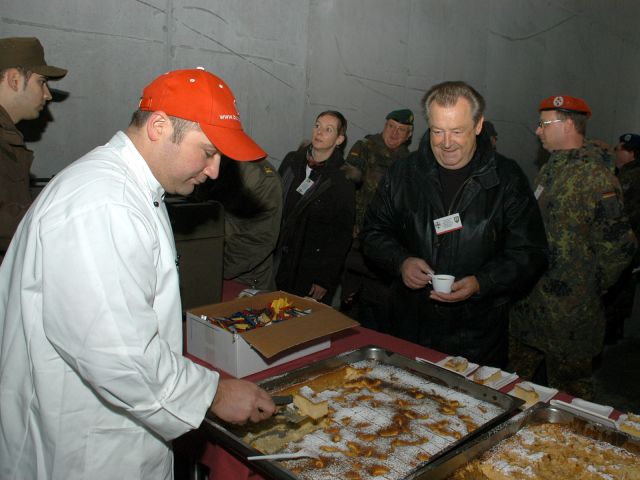 Bildgröße auf die Monitorauflösung (640x480 px) optimiert